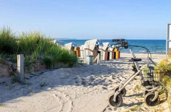 Best-Rollator-Walker-with-Seat-Review