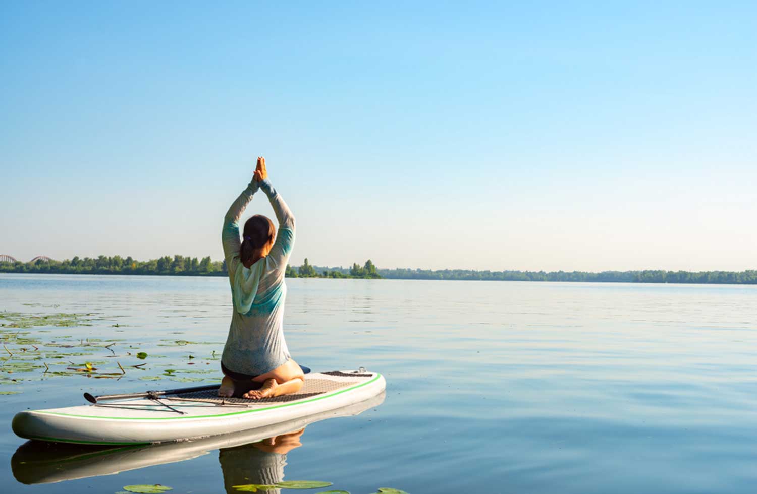 Best-paddleboard-for-yoga